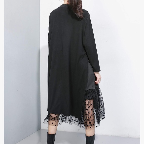 ELLAZHU BLACK WOMEN T-SHIRT DRESS. - Picture 4 of 7